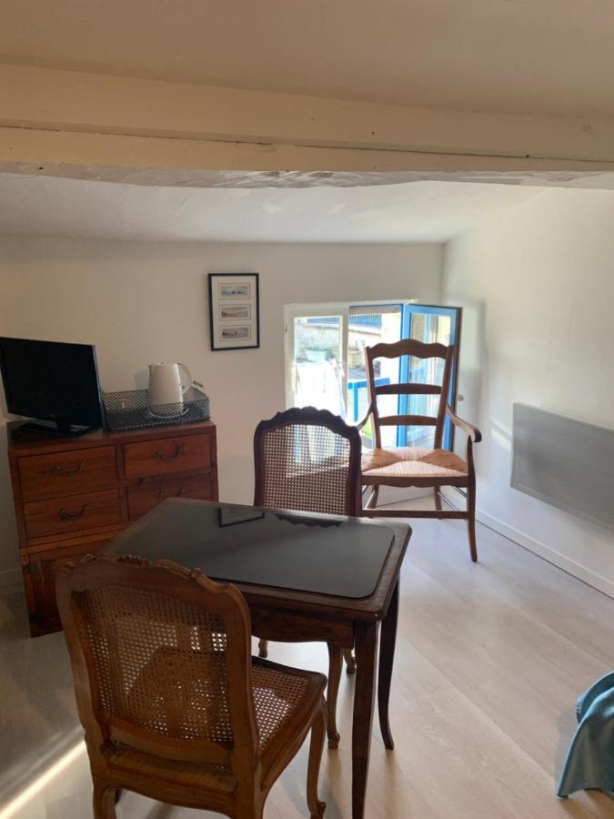 Cramchaban Maison D'Hotes La Chabanaise - Marais Poitevin מראה חיצוני תמונה